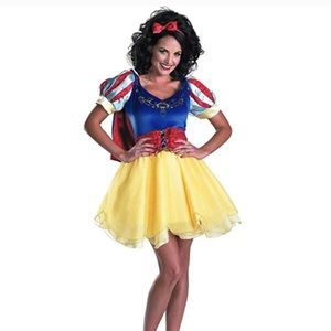Snow White Halloween Costume